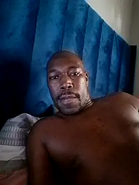 Snapshot of manpower012 chatting on April 14, 2026, 2:45 pm manpower012 online show from April 14, 2026, 2:45 pm