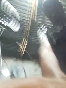 Snapshot of manpower012 chatting on April 28, 2026, 4:28 am manpower012 online show from April 28, 2026, 4:28 am