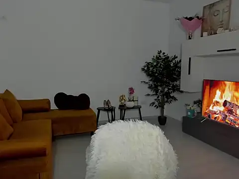 SabrinaDellyn online show from March 8, 2026, 8:12 pm