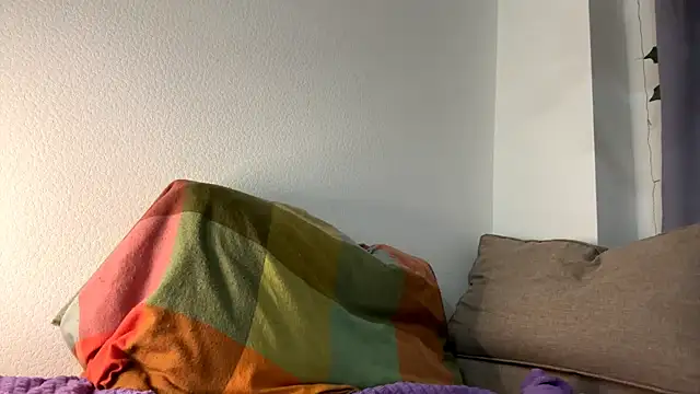 EunTurton online show from March 11, 2026, 12:05 am