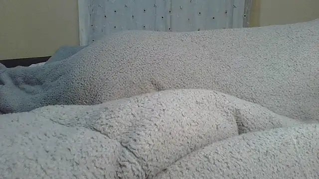 Snapshot of ndivhuwomuleya chatting on April 29, 2026, 5:33 am ndivhuwomuleya online show from April 29, 2026, 5:33 am