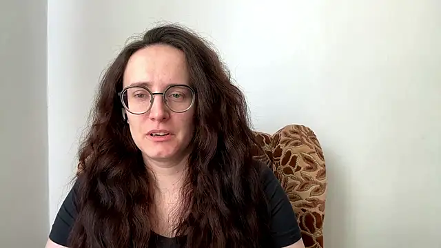 SofiaTease online show from April 3, 2026, 2:15 pm