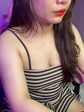Snapshot of Meow_sexygirl chatting on May 19, 2026, 1:22 am Meow sexygirl online show from May 19, 2026, 1:22 am