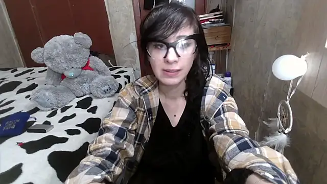 Barbie Rococo online show from March 21, 2026, 6:44 pm