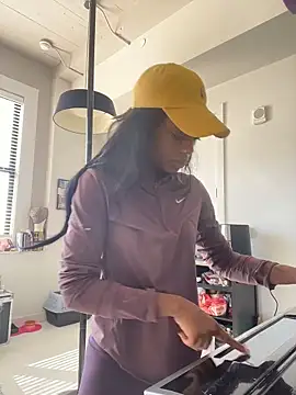 Princessssbby online show from May 17, 2026, 1:51 pm