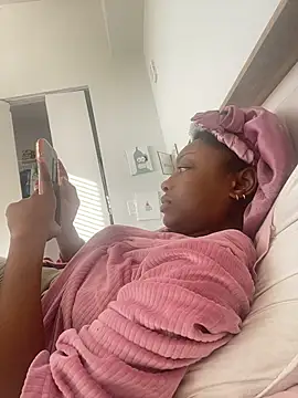 Princessssbby online show from May 20, 2026, 12:33 pm