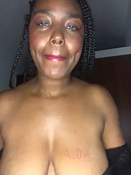 almaseductora online show from April 22, 2026, 10:06 am