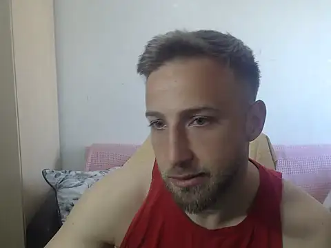 Snapshot of BlondEagleMuscle chatting on May 19, 2026, 10:10 am BlondEagleMuscle online show from May 19, 2026, 10:10 am