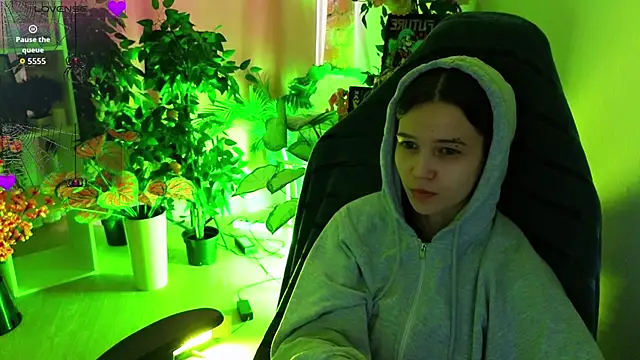 Snapshot of GG_Viper chatting on May 6, 2026, 3:17 pm GG Viper online show from May 6, 2026, 3:17 pm
