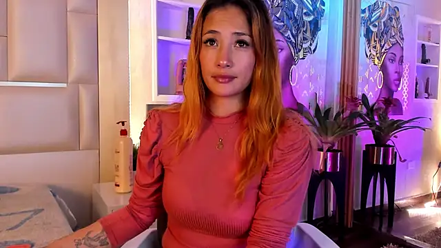 ZoeTaylorl online show from April 18, 2026, 11:03 am