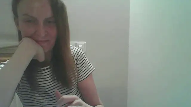 Snapshot of AnnaTight chatting on June 9, 2026, 7:36 pm AnnaTight online show from June 9, 2026, 7:36 pm