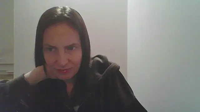 Snapshot of AnnaTight chatting on June 12, 2026, 7:13 pm AnnaTight online show from June 12, 2026, 7:13 pm