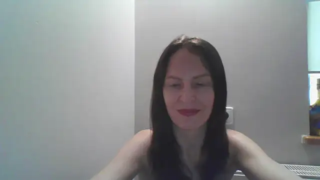 Snapshot of AnnaTight chatting on August 7, 2026, 8:16 am AnnaTight online show from August 7, 2026, 8:16 am