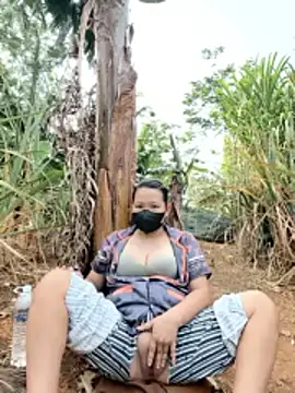 Tini-mimi online show from April 11, 2026, 9:02 am