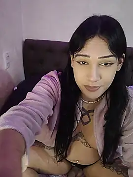 isabeladecaria online show from July 27, 2026, 7:37 am
