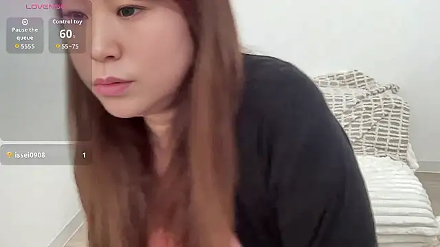 Snapshot of pinkymama chatting on July 18, 2026, 5:00 am pinkymama online show from July 18, 2026, 5:00 am