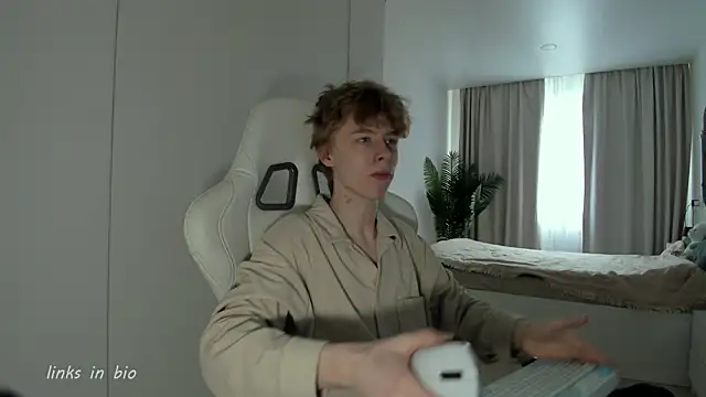 Wawesuc online show from March 24, 2026, 5:45 am