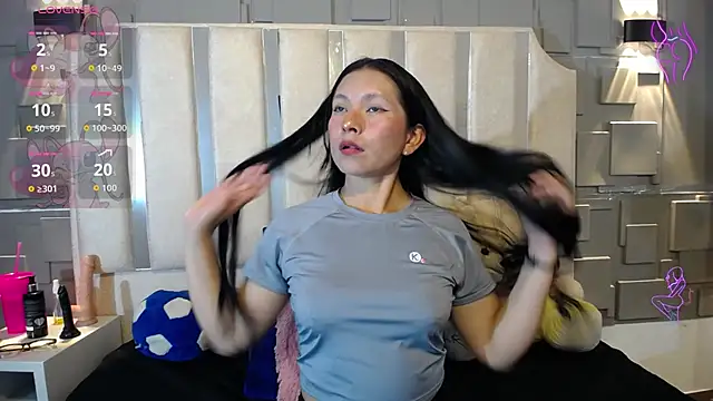 Snapshot of Chloe16_ chatting on April 4, 2026, 7:11 pm Chloe16 online show from April 4, 2026, 7:11 pm