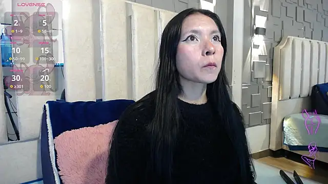 Snapshot of Chloe16_ chatting on April 21, 2026, 8:44 pm Chloe16 online show from April 21, 2026, 8:44 pm