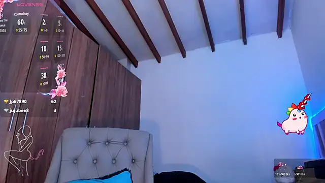 SkyeGabbyRose online show from May 19, 2026, 7:31 pm