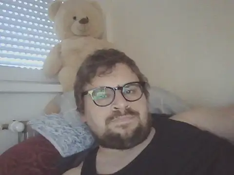 Rennato27 online show from April 5, 2026, 4:26 pm