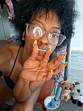Lollypopp6 online show from June 24, 2026, 5:34 pm