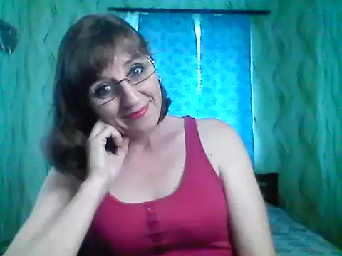 Alisaprice077 online show from June 3, 2026, 11:57 am