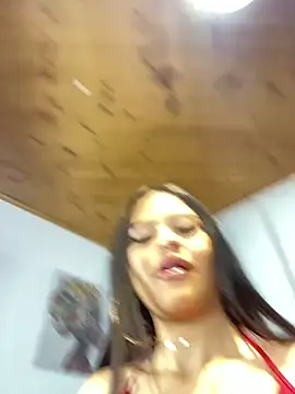 Cloe pink1 online show from April 8, 2026, 1:33 pm