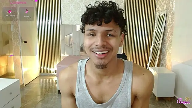 Snapshot of kairo_tay chatting on March 21, 2026, 12:21 pm kairo tay online show from March 21, 2026, 12:21 pm