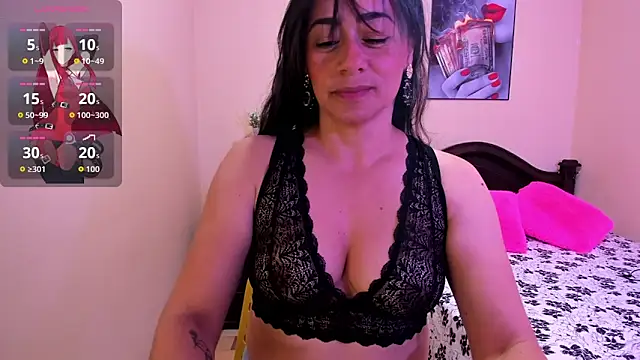 Snapshot of sara_florez12 chatting on June 3, 2026, 11:13 am sara florez12 online show from June 3, 2026, 11:13 am