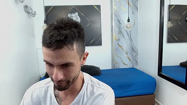 Snapshot of KingOfTemptation chatting on March 12, 2026, 3:12 am KingOfTemptation online show from March 12, 2026, 3:12 am