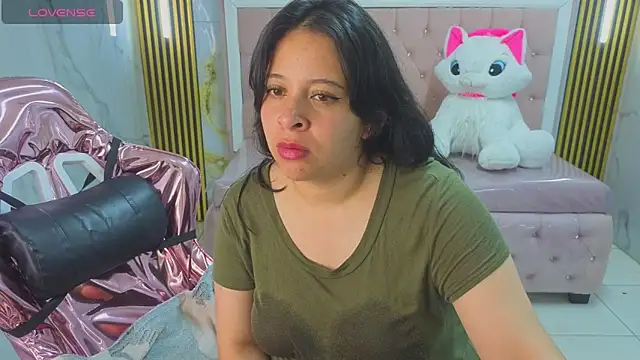 Snapshot of sara_tellez_s chatting on May 15, 2026, 3:13 am sara tellez s online show from May 15, 2026, 3:13 am