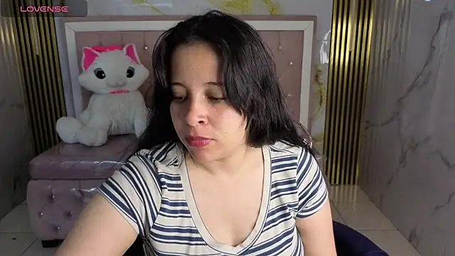 Snapshot of sara_tellez_s chatting on May 23, 2026, 3:12 am sara tellez s online show from May 23, 2026, 3:12 am