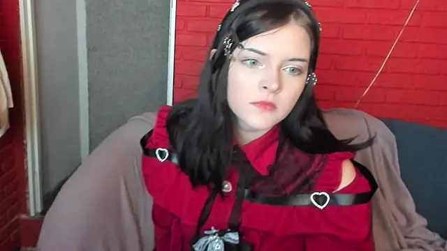 Snapshot of EsterTwilight chatting on April 10, 2026, 3:50 pm EsterTwilight online show from April 10, 2026, 3:50 pm