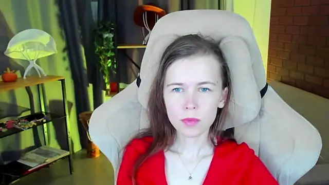 AriaGracen online show from March 25, 2026, 8:20 am