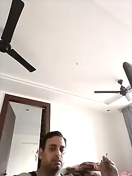 rockym1995 online show from March 14, 2026, 3:23 am