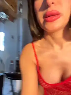 Snapshot of MiaFoxie_ chatting on July 29, 2026, 3:54 pm MiaFoxie online show from July 29, 2026, 3:54 pm