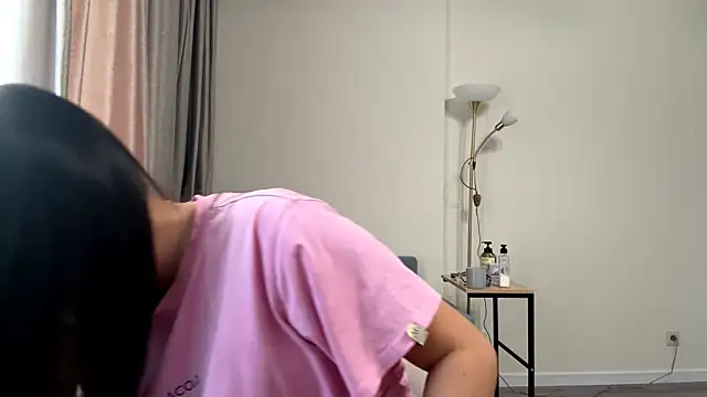 Snapshot of vixy_moon chatting on April 9, 2026, 3:28 pm vixy moon online show from April 9, 2026, 3:28 pm