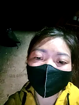 Bling-pusy online show from March 8, 2026, 11:30 pm