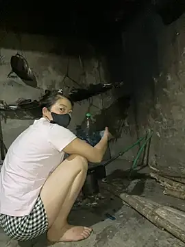 Bling-pusy online show from March 28, 2026, 10:20 pm