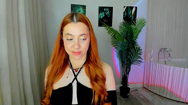 BloomAndFun online show from May 11, 2026, 7:33 pm