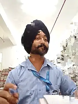 Snapshot of Parm_randhawa chatting on June 22, 2026, 5:59 am Parm randhawa online show from June 22, 2026, 5:59 am