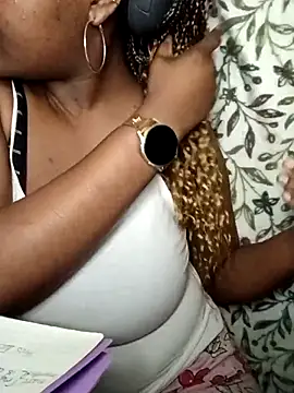 Snapshot of GoddessMedusa52 chatting on March 13, 2026, 4:13 pm GoddessMedusa52 online show from March 13, 2026, 4:13 pm