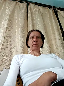 Snapshot of Tania9876 chatting on June 2, 2026, 7:21 am Tania9876 online show from June 2, 2026, 7:21 am