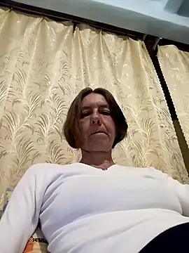 Snapshot of Tania9876 chatting on June 9, 2026, 7:14 pm Tania9876 online show from June 9, 2026, 7:14 pm