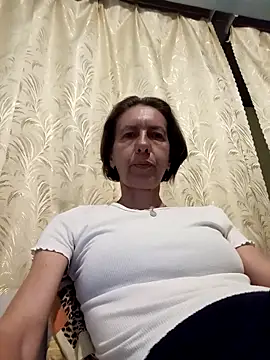 Snapshot of Tania9876 chatting on June 13, 2026, 7:34 pm Tania9876 online show from June 13, 2026, 7:34 pm