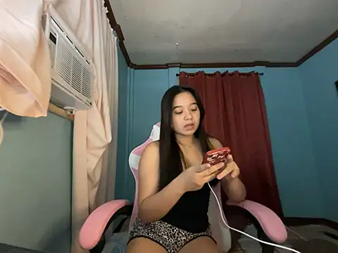 pinay celebrity online show from June 12, 2026, 4:39 pm