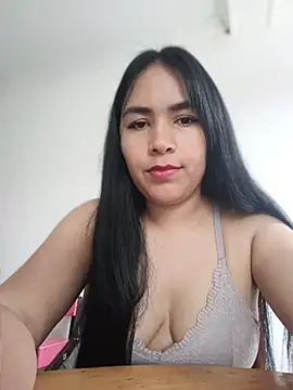 Karla  Morrison online show from April 13, 2026, 2:33 pm