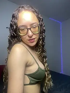 Anamyst online show from July 28, 2026, 8:52 pm