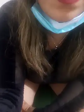 Marwamira online show from April 13, 2026, 10:37 pm